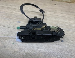 Замок двери передней правой для VW Golf IV/Bora 1997-2005  запчасти бу