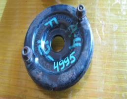 Опора передней пружины верхняя для Audi A4 (B5) 1994-2000  запчасти бу