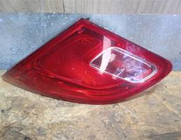 Фонарь задний внутренний правый для Opel Astra J 2010 -  запчасти бу