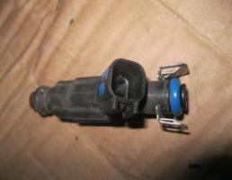 Форсунка инжекторная электрическая для Ford Focus II 2005-2008  запчасти бу