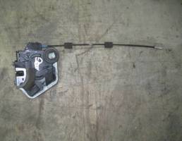 Замок двери задней правой для Toyota RAV 4 2006-2013  запчасти бу