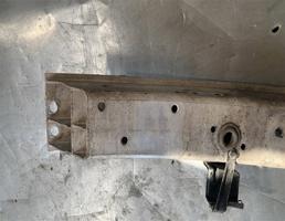 Усилитель переднего бампера для Mercedes Benz C-CLASS (W203), 2000 - 2007  запчасти бу