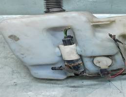 Насос омывателя фар для Land Rover Discovery III 2004-2009  запчасти бу